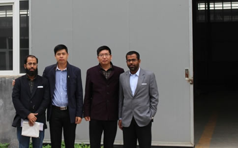 �ͻ�˹̹�͑�����ۼӹ������O�����a�����ҹ�˾���^���첢��Ӱ����